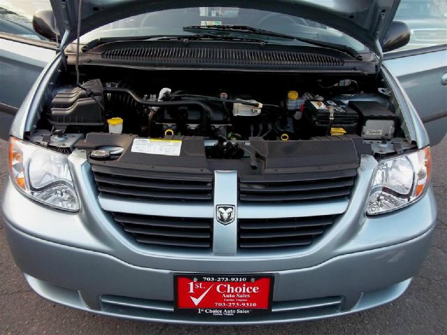 Dodge Caravan 2006 photo 4