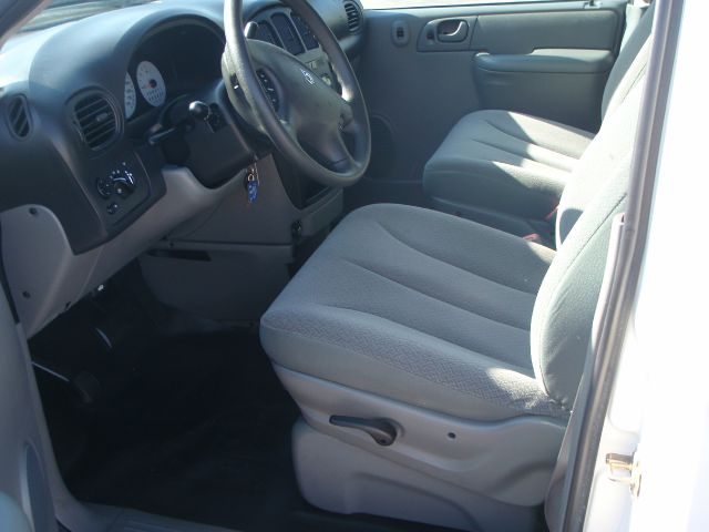 Dodge Caravan 2006 photo 14