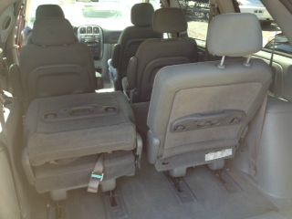 Dodge Caravan 2006 photo 2