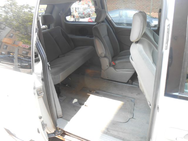 Dodge Caravan 2006 photo 3