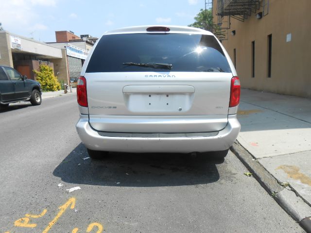 Dodge Caravan 2006 photo 4