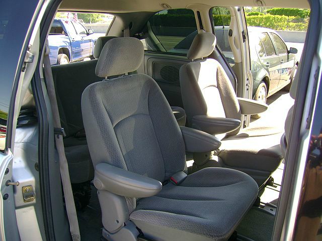 Dodge Caravan S MiniVan