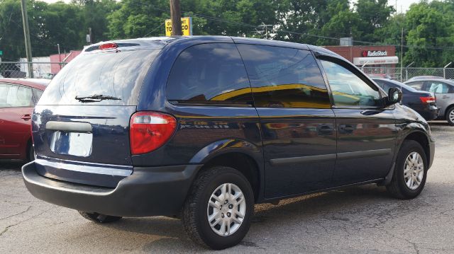 Dodge Caravan SE MiniVan