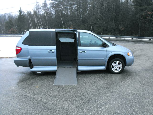 Dodge Caravan 2006 photo 4