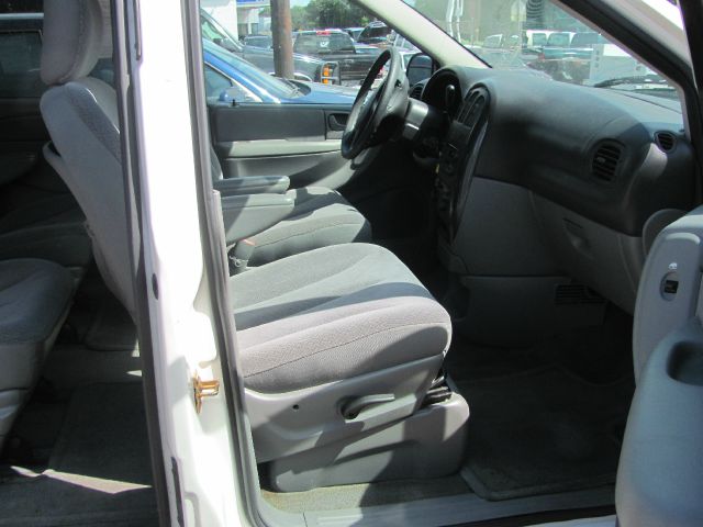 Dodge Caravan 2006 photo 1