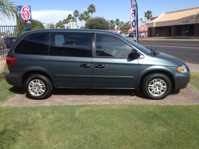 Dodge Caravan 2006 photo 2