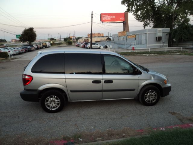 Dodge Caravan 2006 photo 2