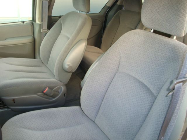 Dodge Caravan 2006 photo 9