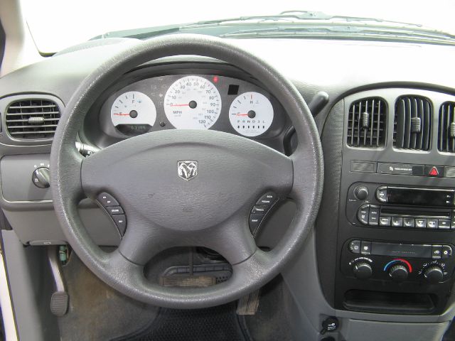 Dodge Caravan 2007 photo 16