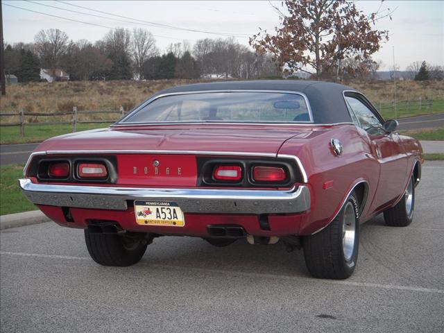 Dodge Challenger 1974 photo 4