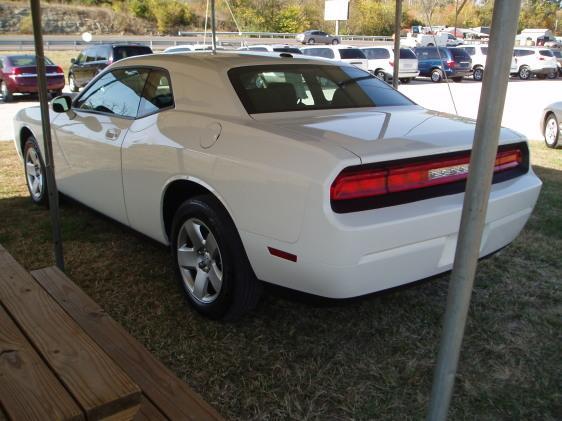 Dodge Challenger 2009 photo 4