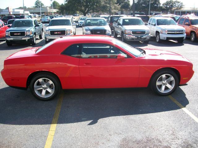 Dodge Challenger 2009 photo 3