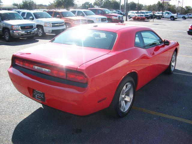 Dodge Challenger 2009 photo 4