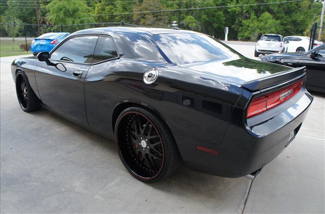 Dodge Challenger 2009 photo 2