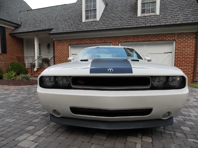 Dodge Challenger 2009 photo 3