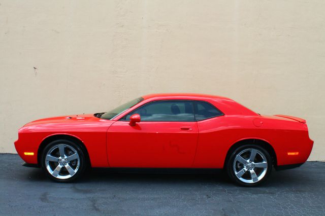 Dodge Challenger 2009 photo 20