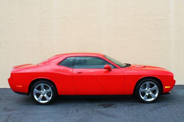 Dodge Challenger 2009 photo 22