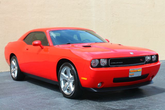 Dodge Challenger 2009 photo 9