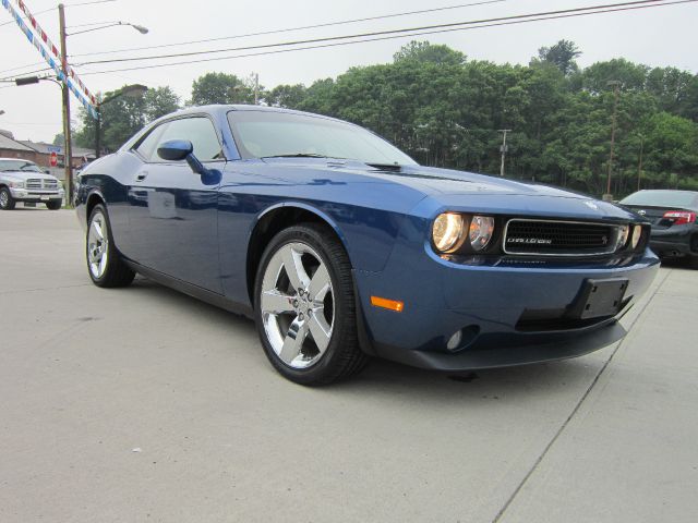 Dodge Challenger 2009 photo 2