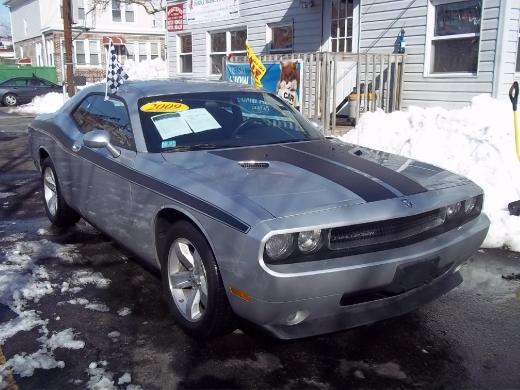 Dodge Challenger 4dr Wgn SE Unspecified