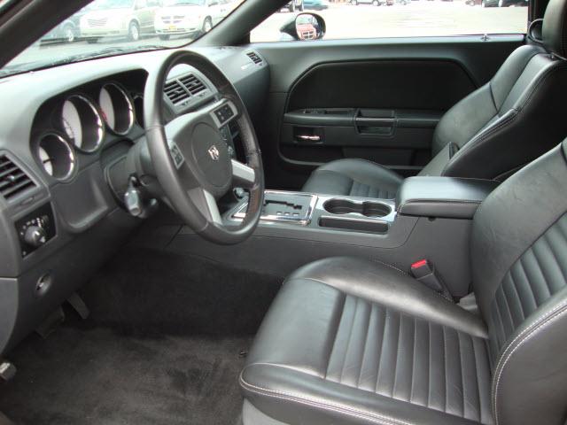 Dodge Challenger 2009 photo 4