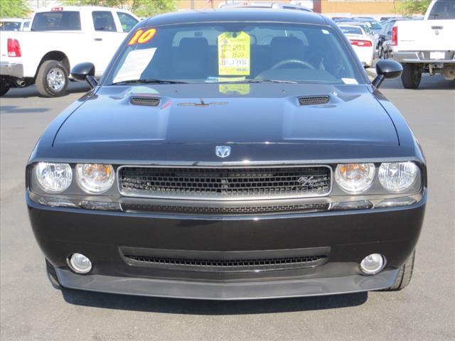 Dodge Challenger 2010 photo 2