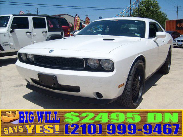 Dodge Challenger 2010 photo 4