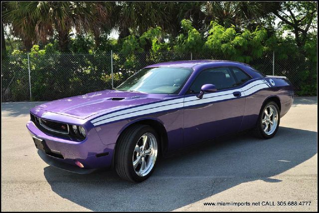 Dodge Challenger 2010 photo 23