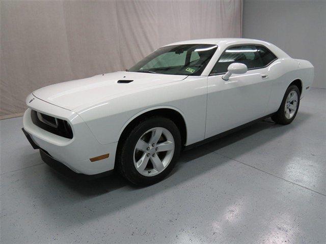 Dodge Challenger 2010 photo 3