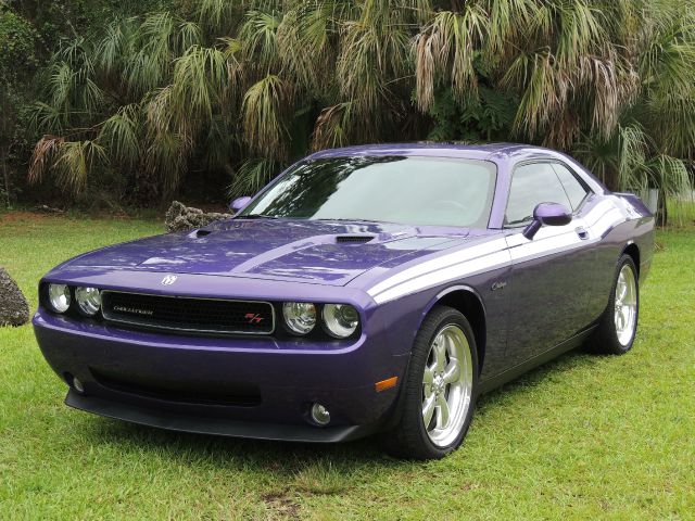 Dodge Challenger 2010 photo 4