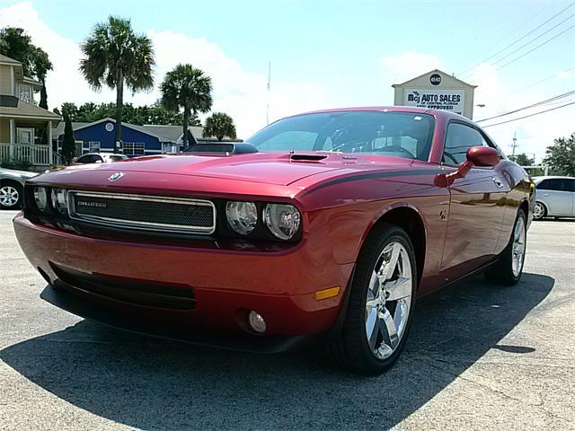 Dodge Challenger 2010 photo 14