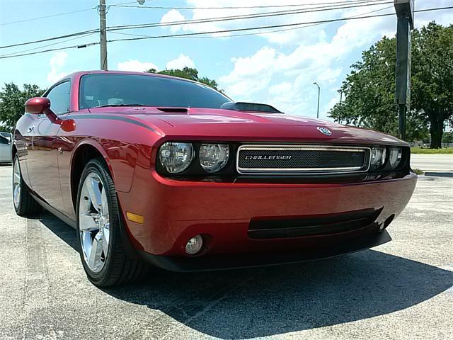 Dodge Challenger 2010 photo 27