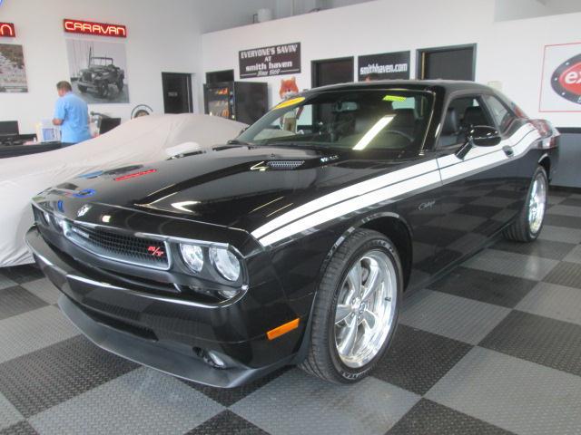 Dodge Challenger 2010 photo 2