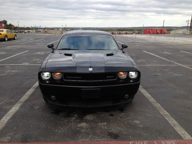 Dodge Challenger 2010 photo 1