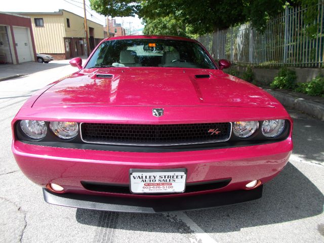 Dodge Challenger 2010 photo 4