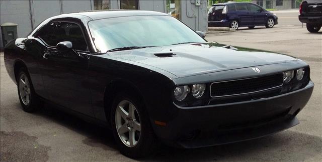 Dodge Challenger 2010 photo 3