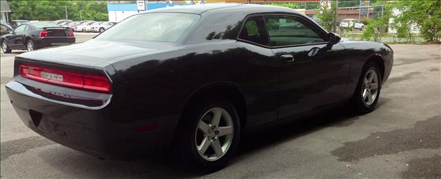 Dodge Challenger 2010 photo 4