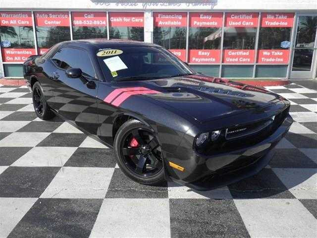 Dodge Challenger 2011 photo 3