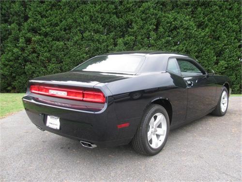 Dodge Challenger 2011 photo 1