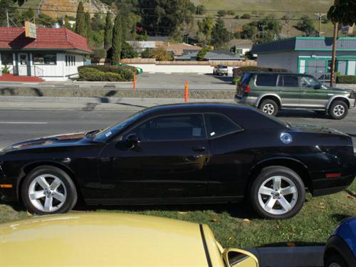 Dodge Challenger 2011 photo 2