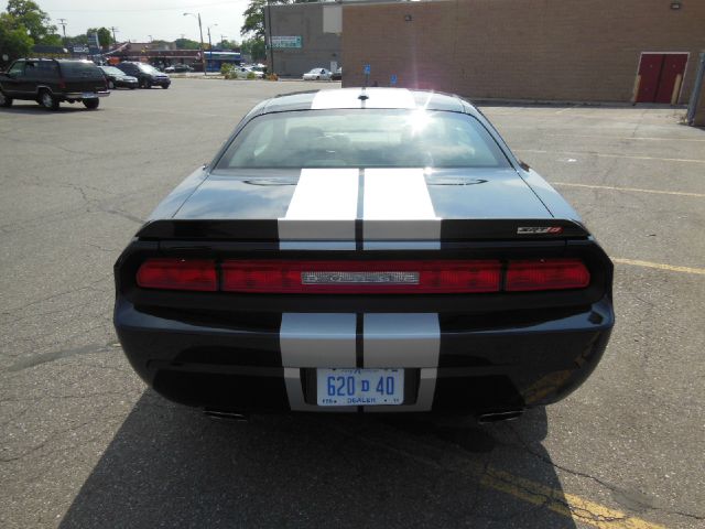 Dodge Challenger 2011 photo 15