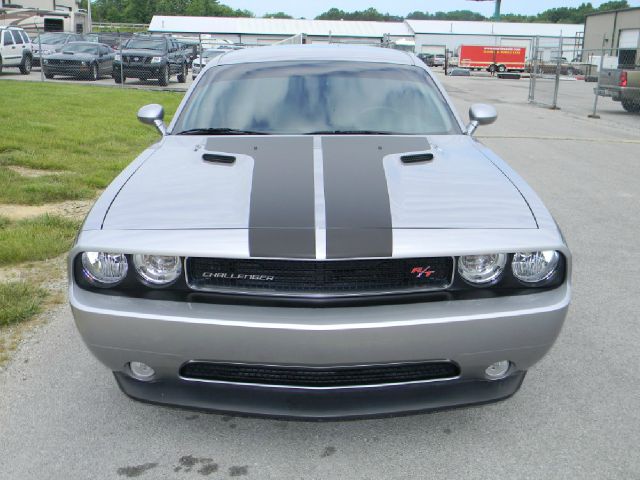 Dodge Challenger 2011 photo 29