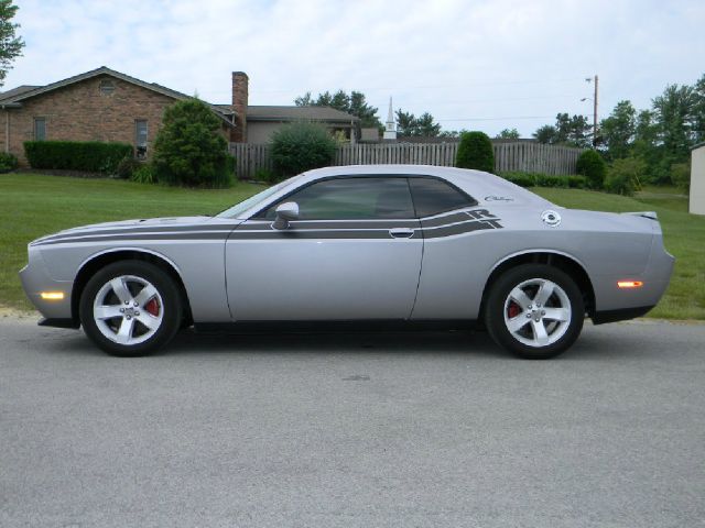 Dodge Challenger 2011 photo 3