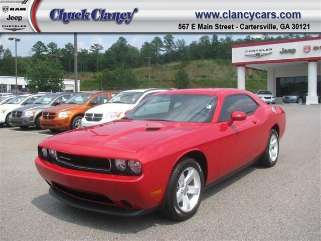 Dodge Challenger Base Coupe