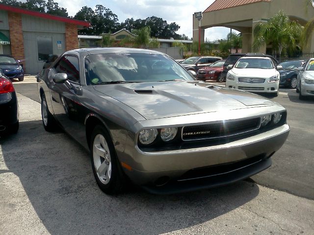 Dodge Challenger 2011 photo 3