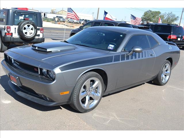 Dodge Challenger 2011 photo 2