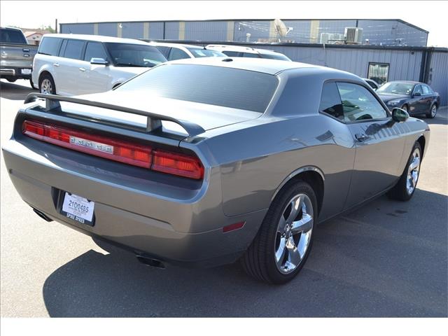 Dodge Challenger 2011 photo 3