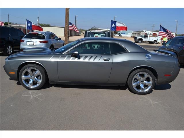 Dodge Challenger 2011 photo 4