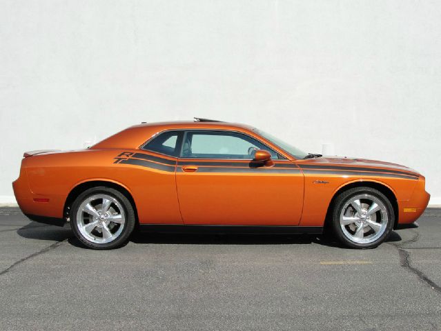 Dodge Challenger 2011 photo 1