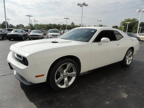 Dodge Challenger 2011 photo 5